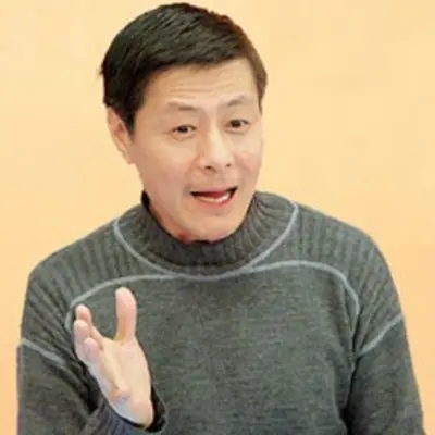 丑八怪封面