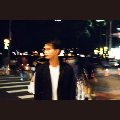 变色龙封面