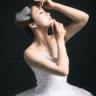 明天你好封面