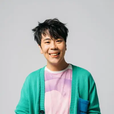 借过(电视剧《龙游天下第三部-龙巡天下》片头片尾主题曲) - 邵大伦封面