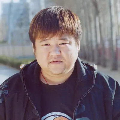 记忆由爱开始封面