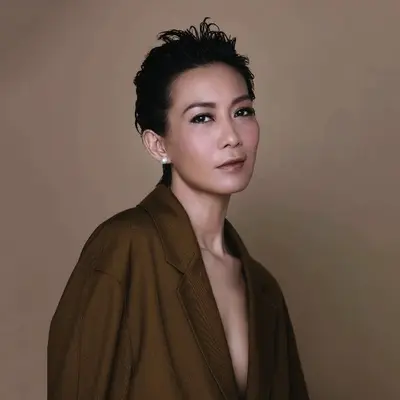 容易受伤的女人封面