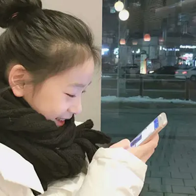 抱一抱我好吗封面
