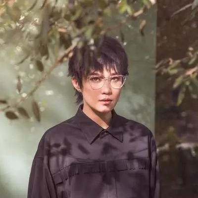 I Can't Live Without You(伴奏)封面