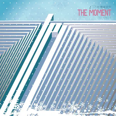 The Moment封面