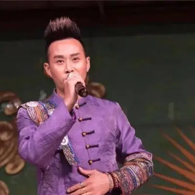 英雄谁属封面
