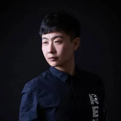 致青春(伴奏)封面
