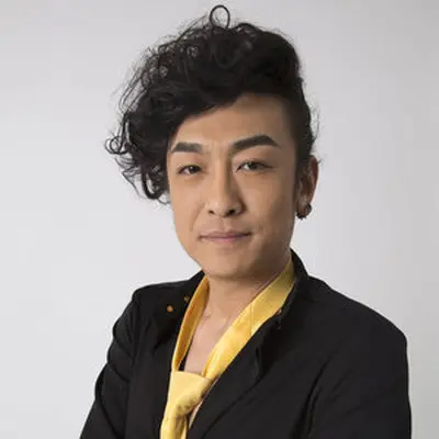 无所不能的灰太狼大王封面