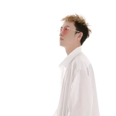 曲还未终人已散封面