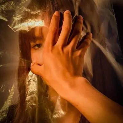 驱魔人封面