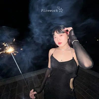 Firework封面