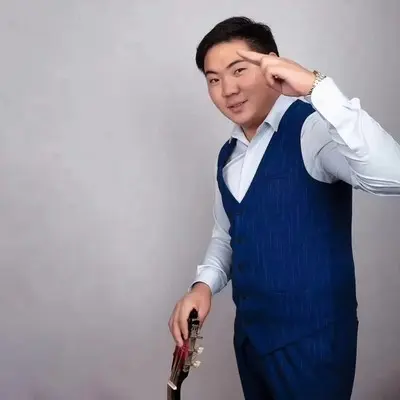 般配封面