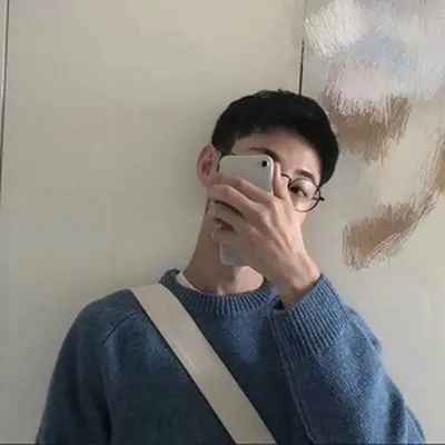 我们俩封面
