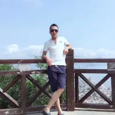 一生中拥有多少痛和泪(完整版)(完整版)封面