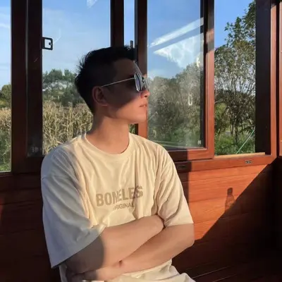 哪里才是诗和远方封面