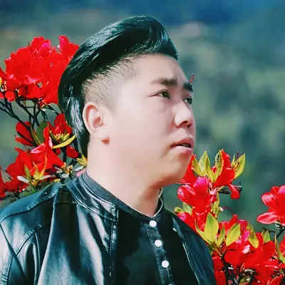 妹谈爱情不谈钱(云南山歌)封面