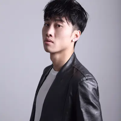 亲爱的你在哪里封面