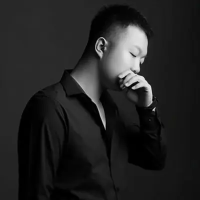史小帅战歌封面