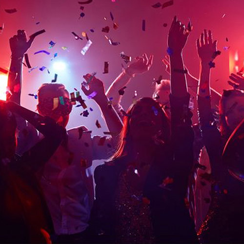 857蹦迪要甩脑作妖要趁早